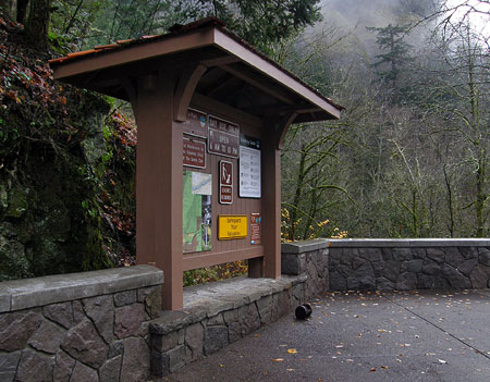 The handsome new visitor information sign at the Latourell wayside