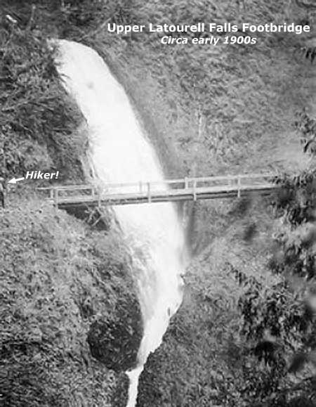 This precarious bridge spanned the upper tier of Upper Latourell Falls in the early 1900s (courtesy U of O Archives)