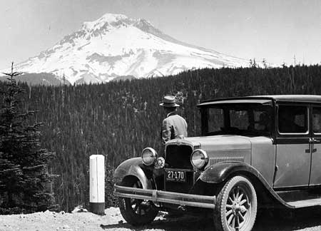1920s motorists enjoying the view from a kinder, gentler Mount Hood Highway in 1931