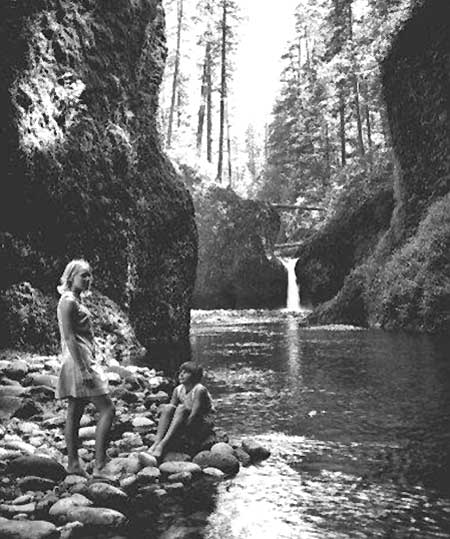 The scene at Punch Bowl Falls hasn't changed much since this 1960s tourism photo was captured