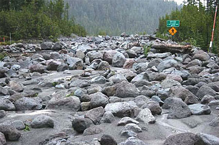 The November 2006 debris flows in the White River canyon buried Highway 35 in boulders (ODOT)