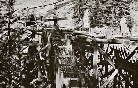 Construction of the East Fork Bridge in 1928 (USFS)
