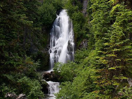 View of Sahalie Falls from the historic loop highway bridge
