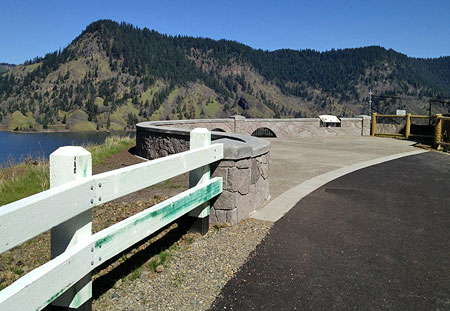A short, new segment of the Historic Columbia River Highway State Trail leads to the refurbished Mitchell Point overlook