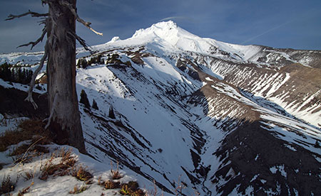 March features the White River Canyon from the Pacific Crest Trail