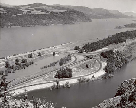 The brand-new interchange and Rooster Rock State Park as it appeared in the late 1950s, adjacent to Mirror Lake.