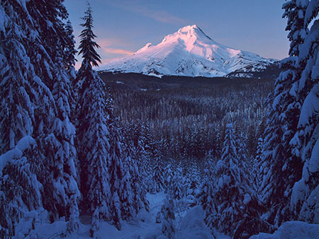 12bCalendarSnowyBarlowPass