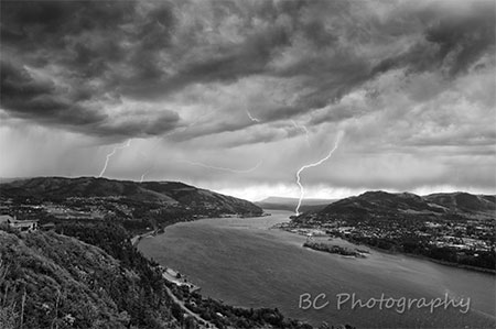 BrianChambers09EastGorgeLightning