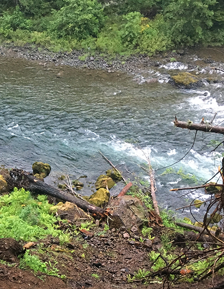 MemalooseRoadBoulder05