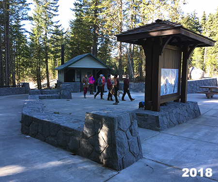 44_NewMirrorLakeTrailhead02