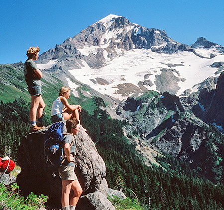 51_TomCarolDarlene1975